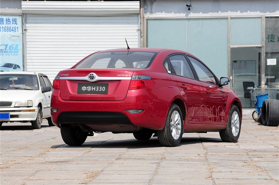 中华H330 2013款 1.5L AT 豪华型