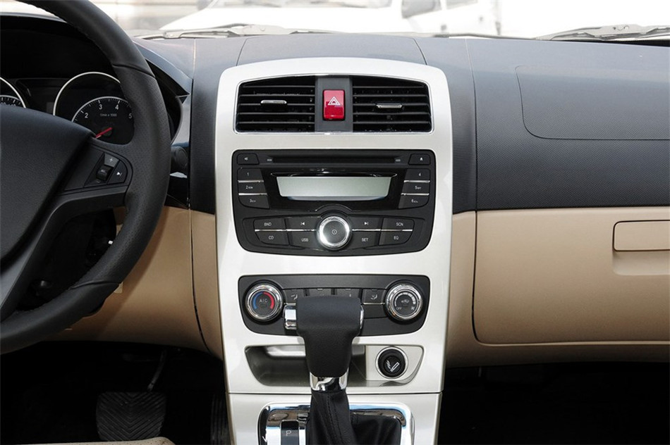 中华H330 2013款 1.5L AT 豪华型