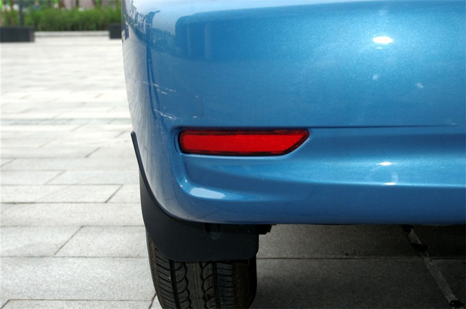 2014款 1.3L MT 手动豪华 其他