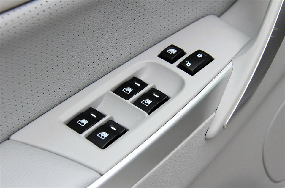 2013款 2.0T AT 豪华型