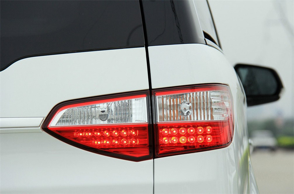 2013款 2.0T AT 豪华型