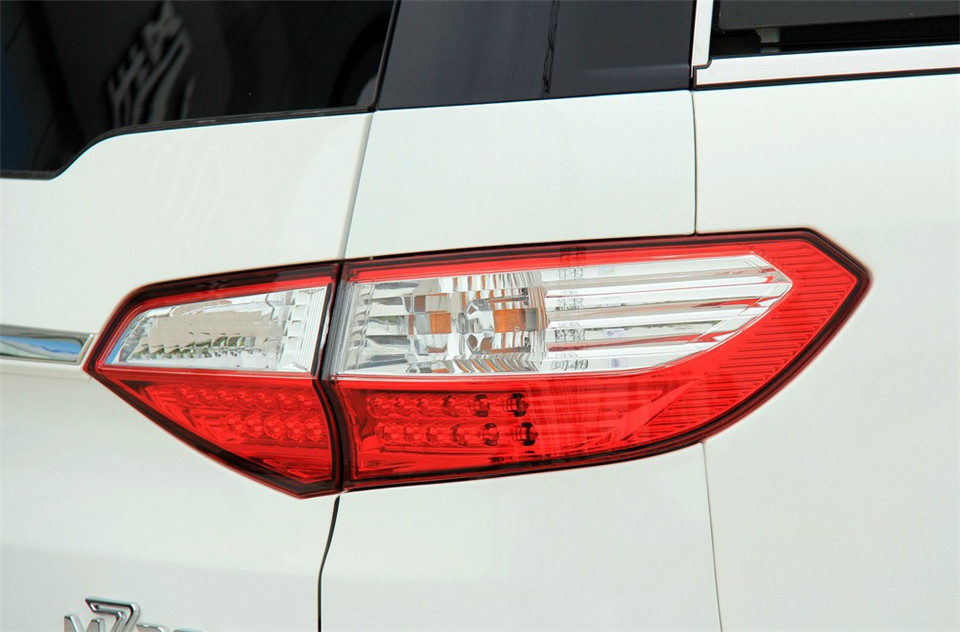 2013款 2.0T AT 豪华型