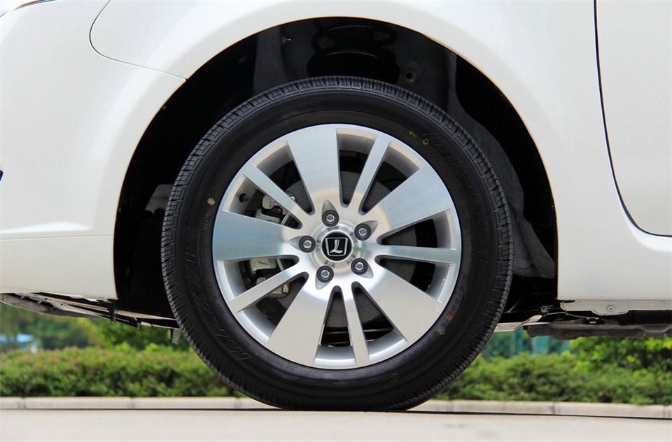 2013款 2.0T AT 豪华型