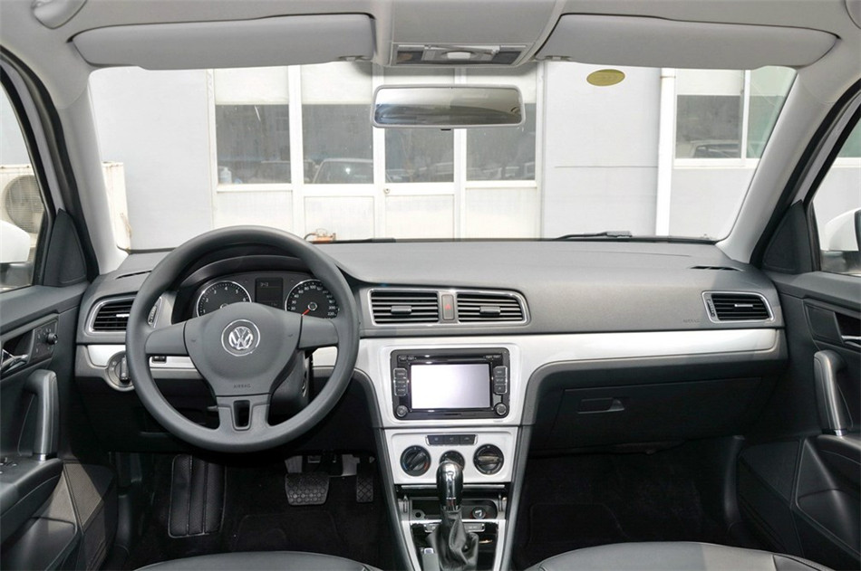 2013款朗行1.6L自动舒适型