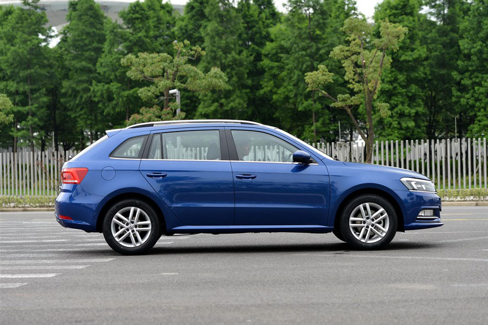 2015款 230TSI DSG豪华版 外观