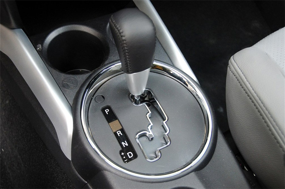 2013款标致4008 2.0L四驱豪华型