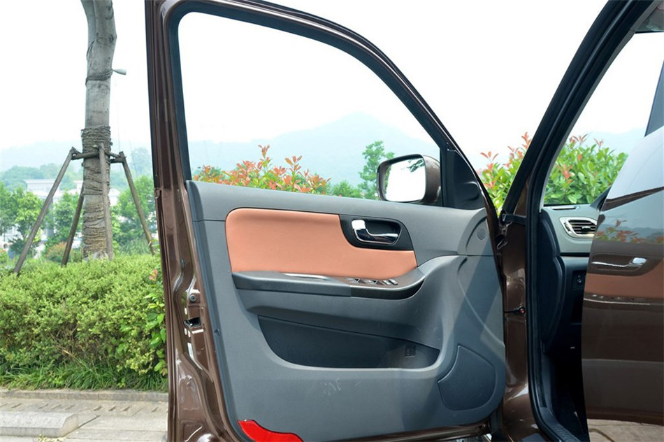 海马S7 2013款 2.0L AT 智享型 空间