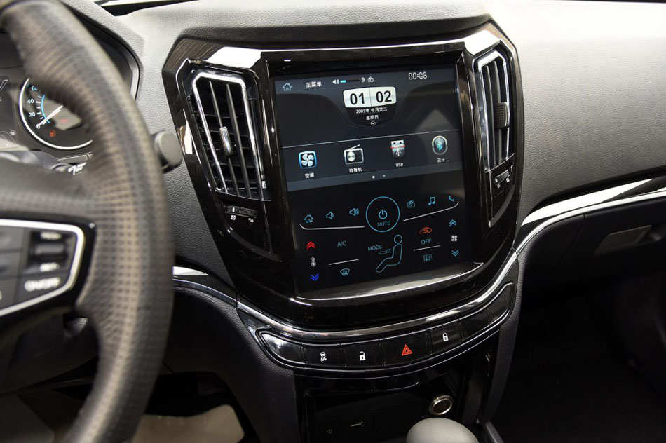 2017款 1.8T 自动领先版 内饰