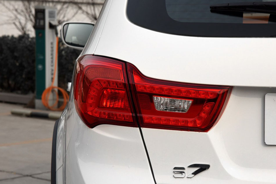 2017款 1.8T 自动领先版 细节