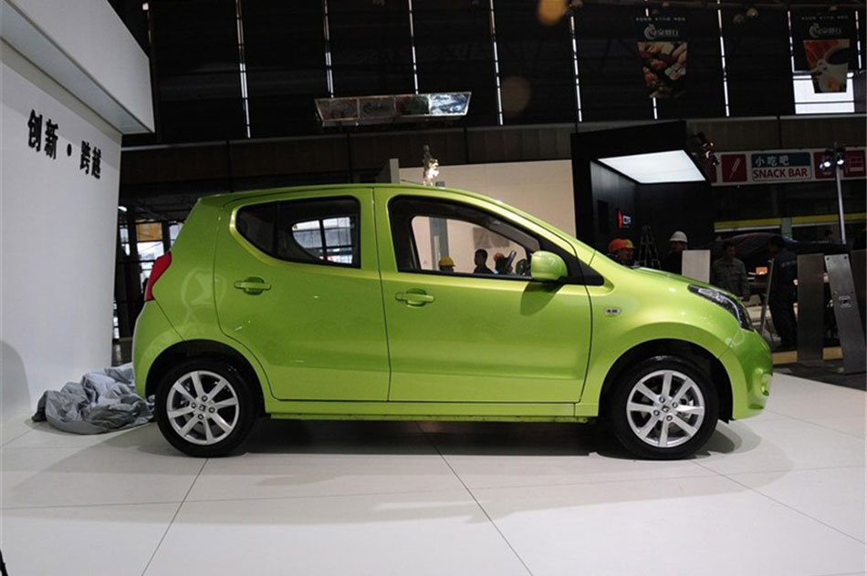 2013款众泰Z100基本型