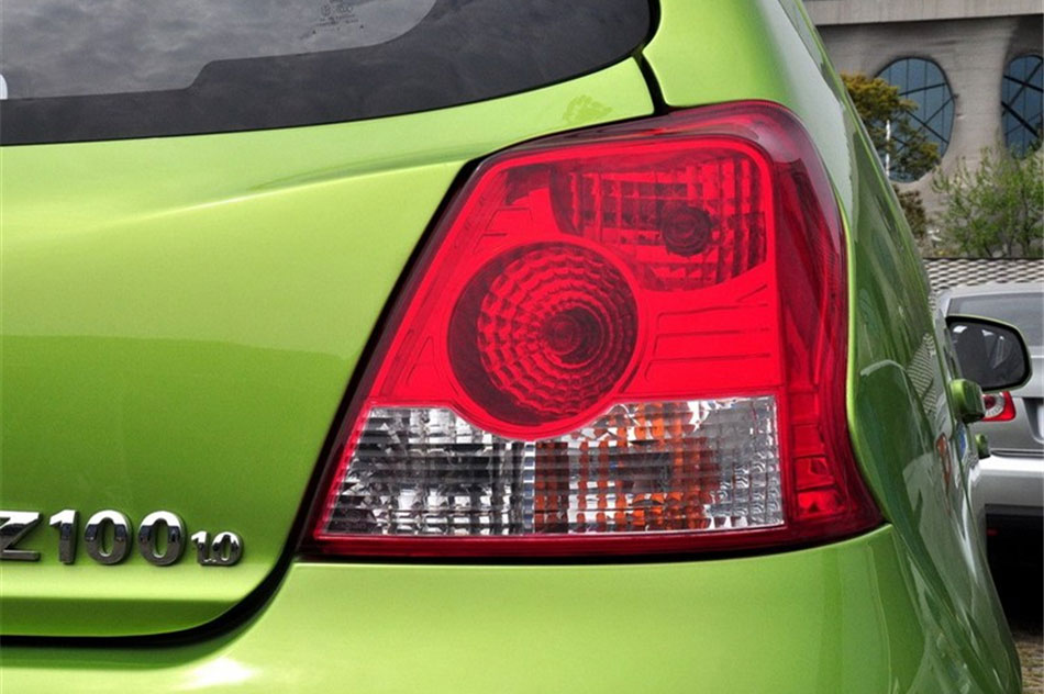 2013款众泰Z100基本型