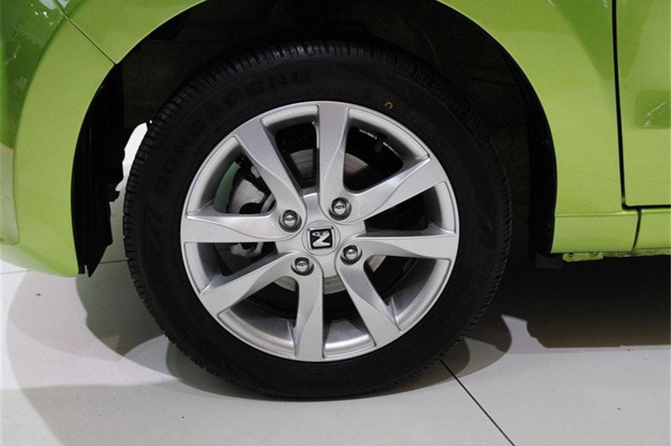 2013款众泰Z100基本型