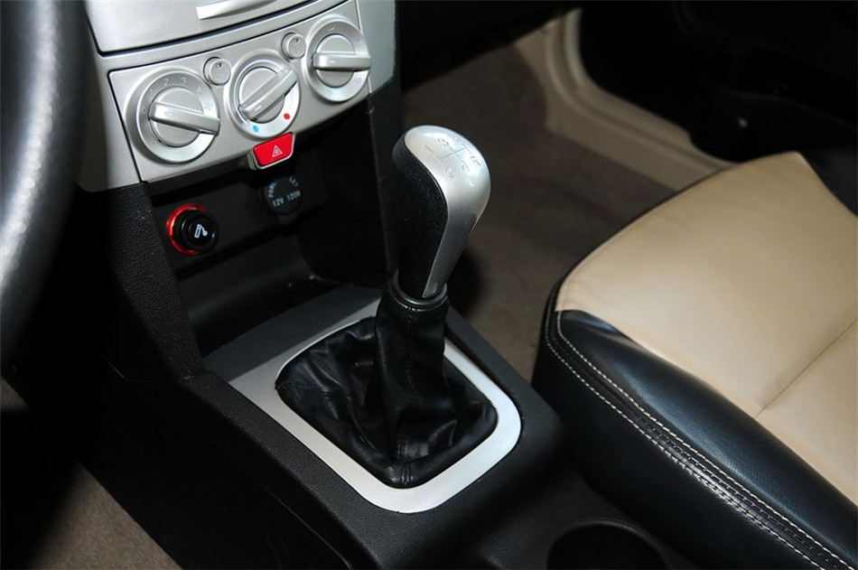 2012款野马F12 1.5L手动挡