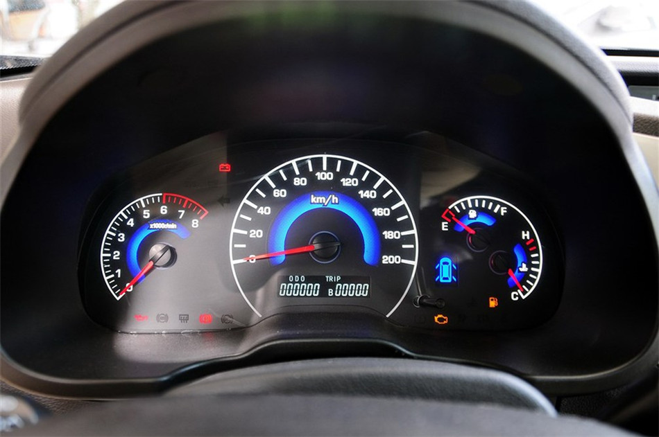 2012款野马F12 1.5L手动挡