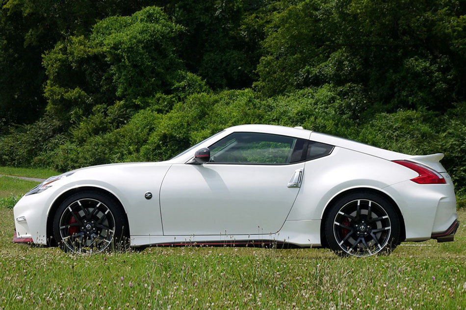 2015款 3.7L Nismo 外观