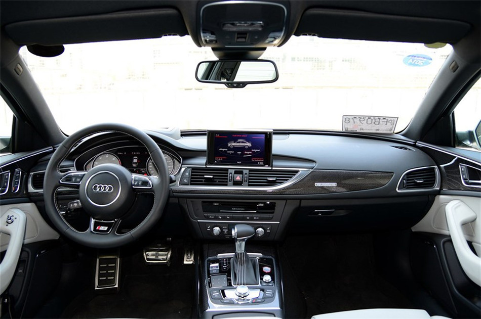 奥迪S6 2013款 S6 4.0TFSI 内饰