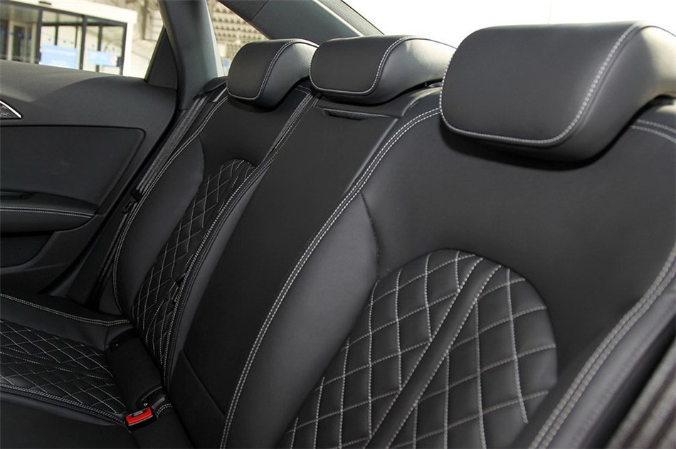 奥迪S6 2013款 S6 4.0TFSI 座椅空间