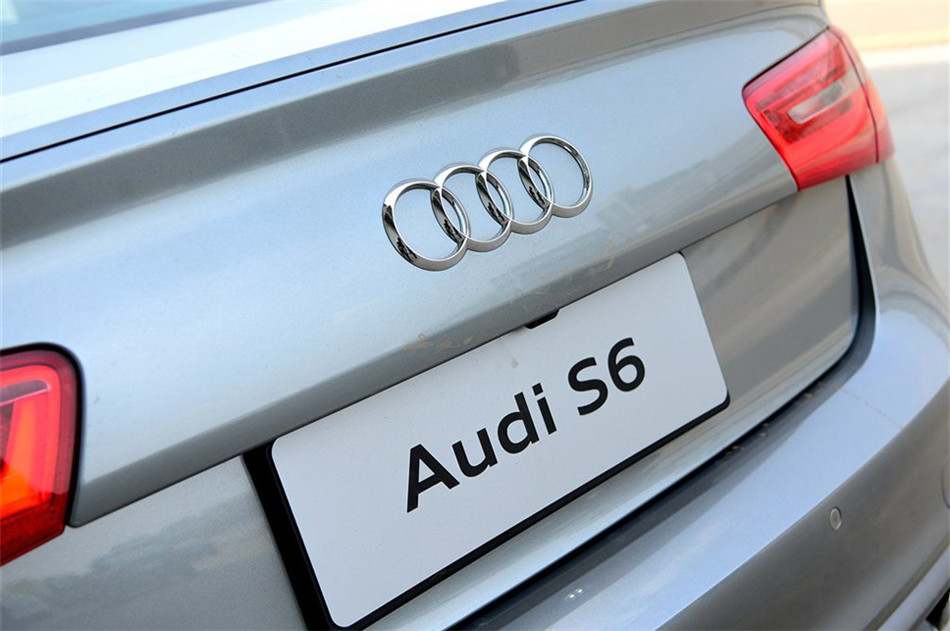 奥迪S6 2013款 S6 4.0TFSI 其他