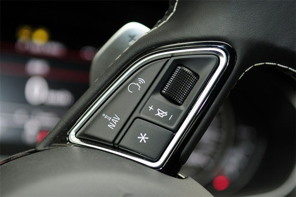 奥迪S7 2013款 S7 4.0TFSI 内饰