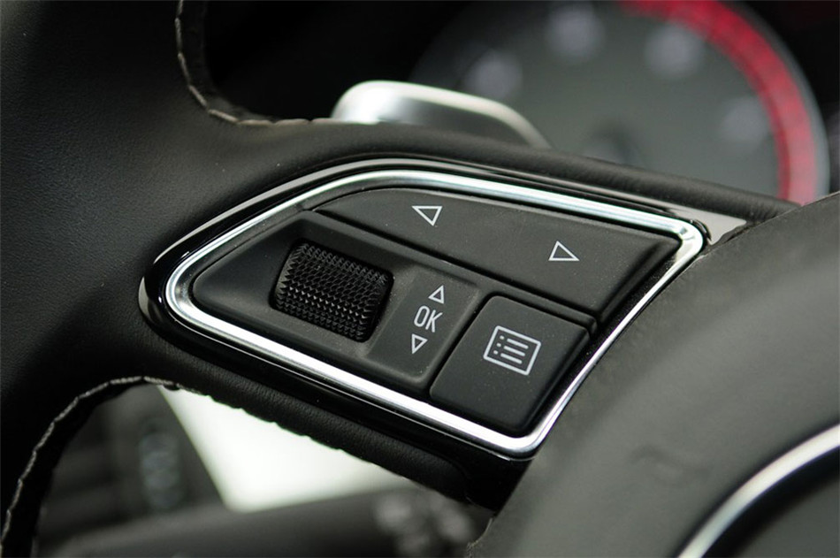 奥迪S7 2013款 S7 4.0TFSI 内饰