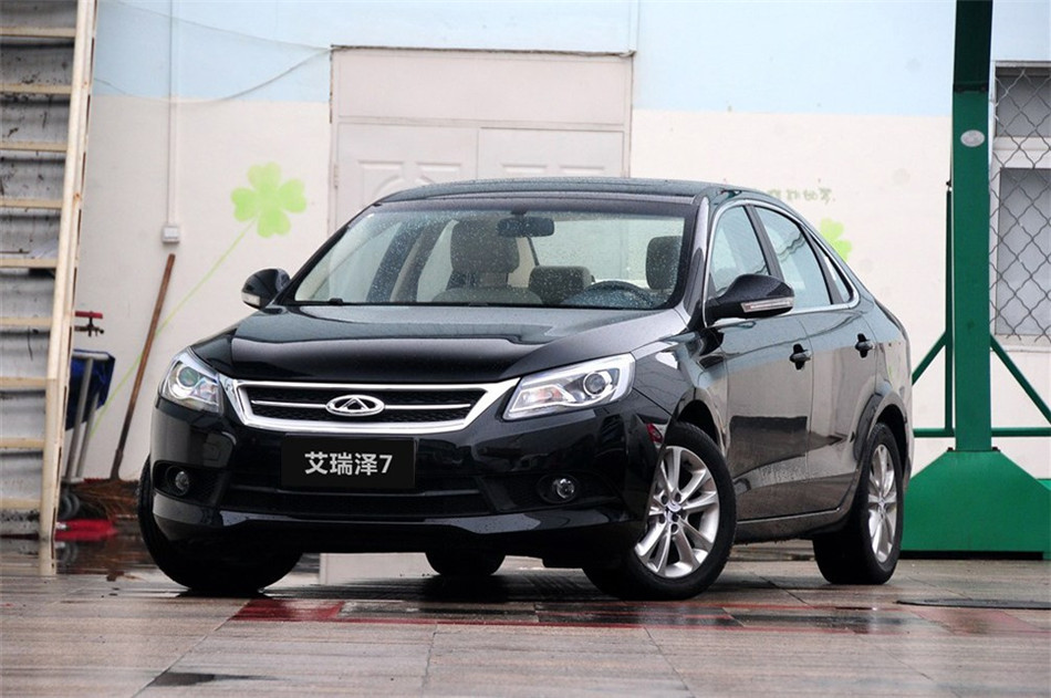 2013款艾瑞泽7 1.6CVT致享版