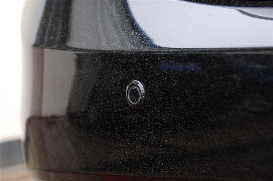 2013款艾瑞泽7 1.6CVT致享版