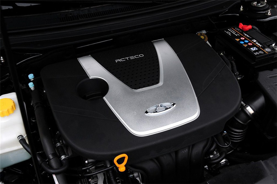 2013款艾瑞泽7 1.6CVT致享版