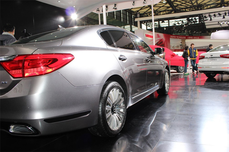 起亚K9 2013款基本型 外观 