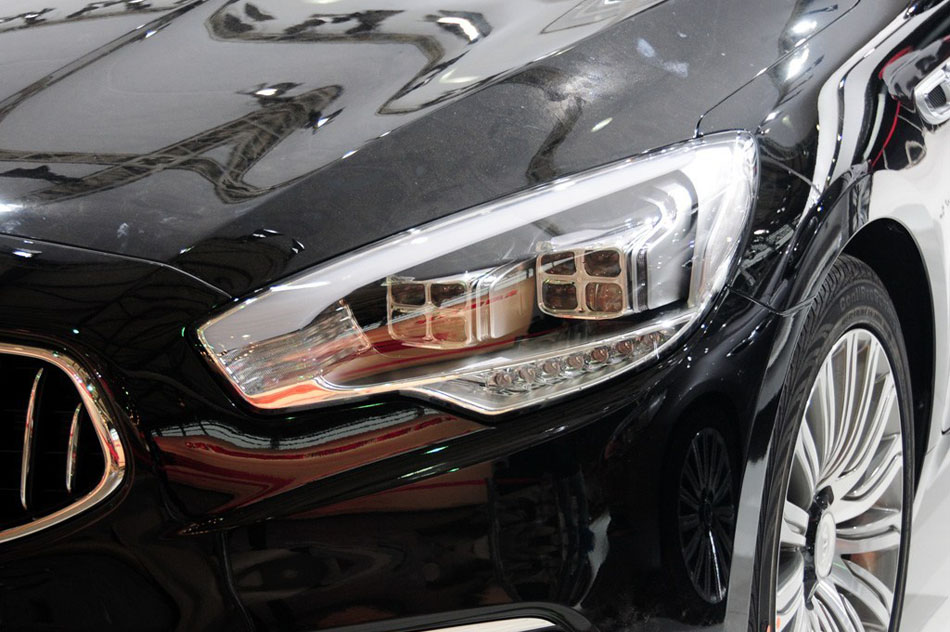 起亚K9 2013款基本型 细节