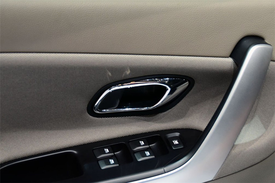 起亚Cee'd 2013款 基本型 空间