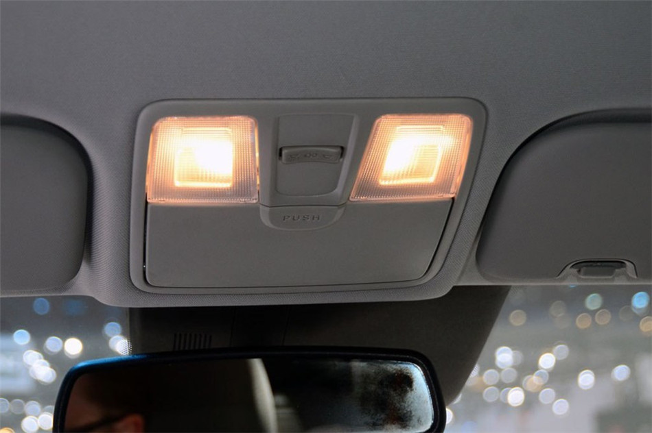 起亚Cee'd 2013款 基本型 内饰