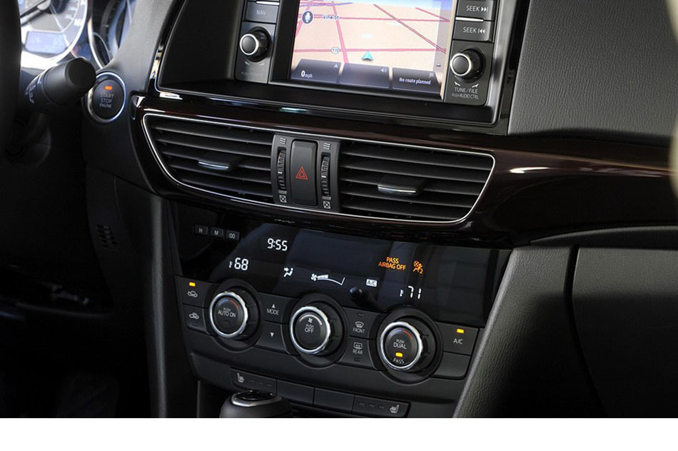 马自达ATENZA 2013款 标准型 内饰