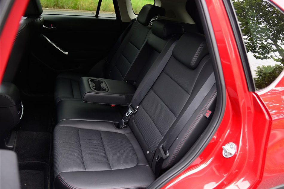 2015款 2.5L 自动四驱旗舰型 座椅