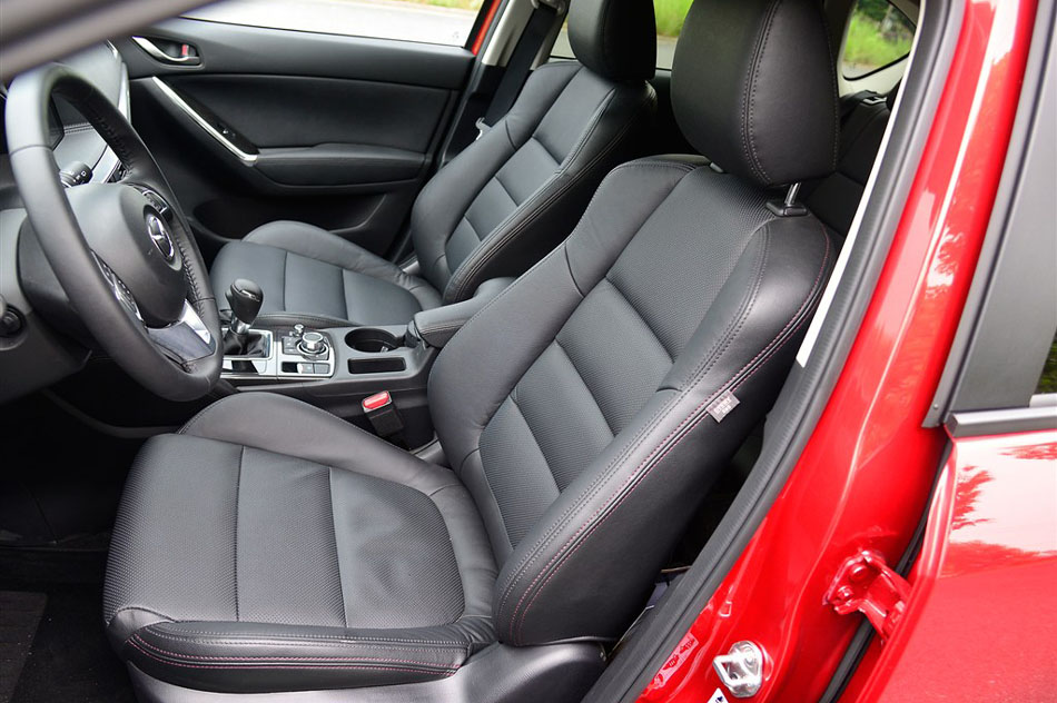 2015款 2.5L 自动四驱旗舰型 座椅