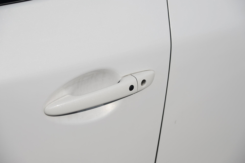 2017款 2.5L 自动四驱旗舰型 细节