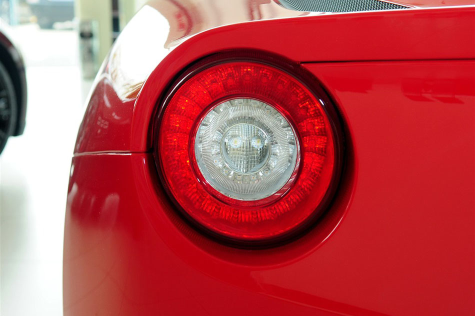 法拉利F12 berlinetta 2013款 细节