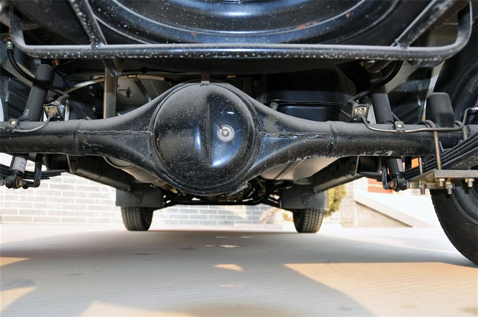 2012款新民意1.0L手动标准型