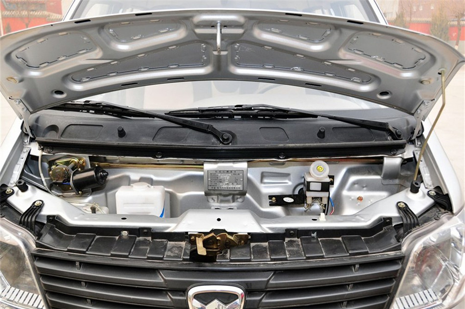 2012款新民意1.0L手动标准型