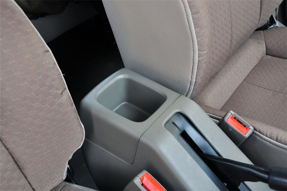 2013款中意V5 1.3L豪华型