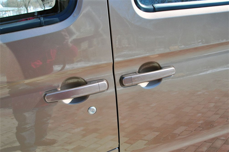 2013款中意V5 1.3L豪华型