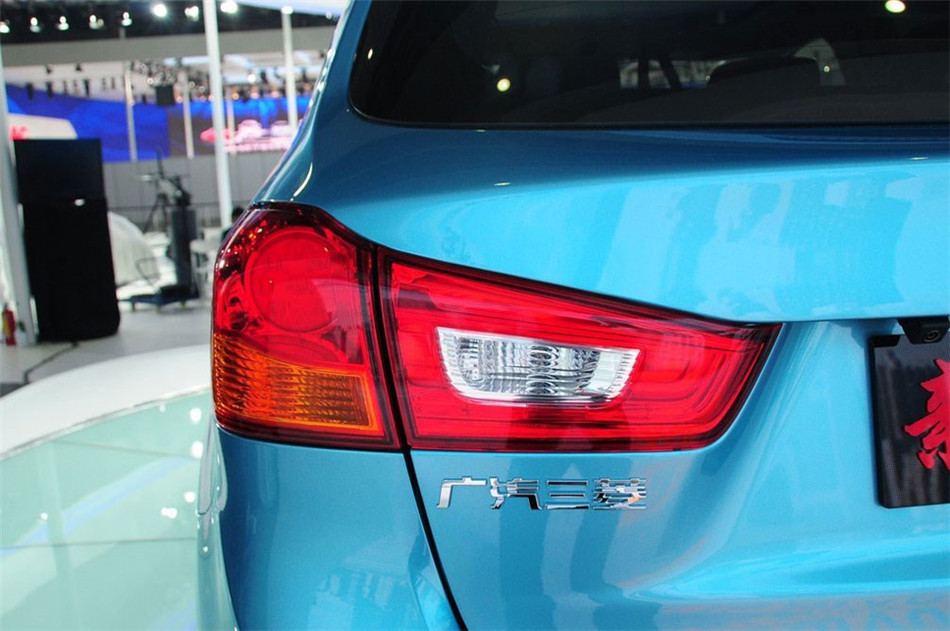 2013款 2.0L AT 四驱旗舰版 其他