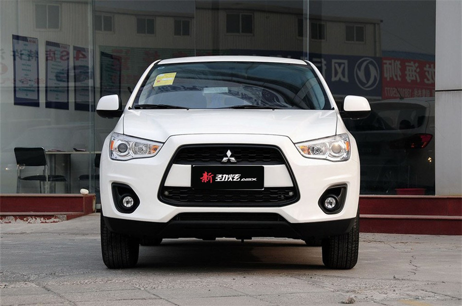 2013款 1.6L MT 两驱标准版 外观