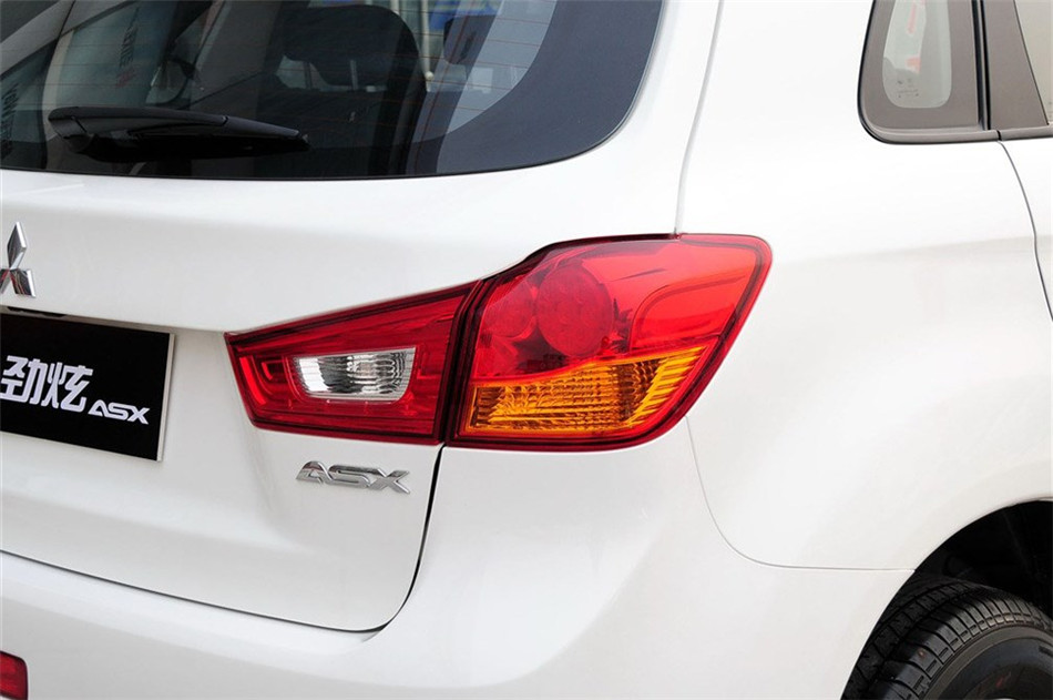 2013款 1.6L MT 两驱标准版 其他