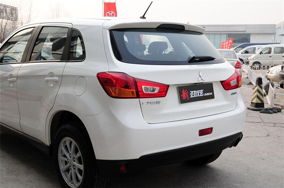 2013款 1.6L MT 两驱标准版 其他