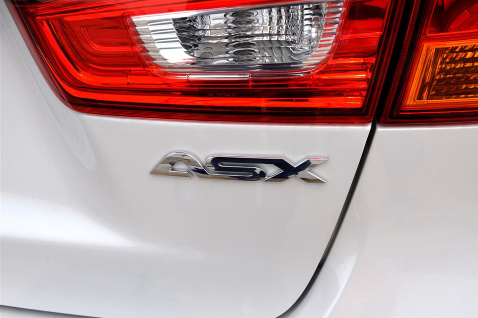 2015款 2.0L 自动两驱精英版 细节