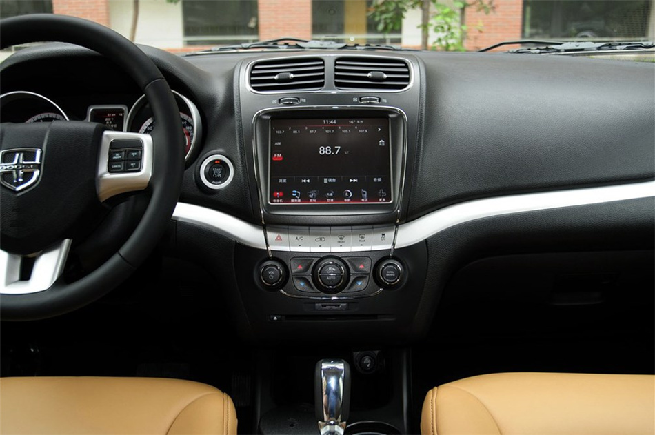 2013款酷威3.6L四驱旗舰版