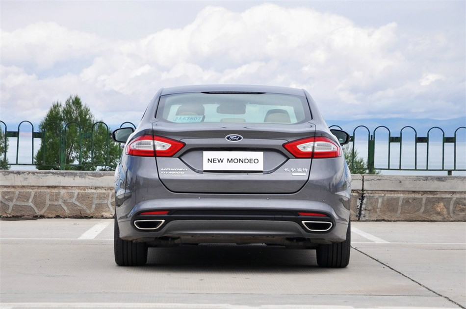 2013款 2.0L AT GTDi240旗舰型 外观