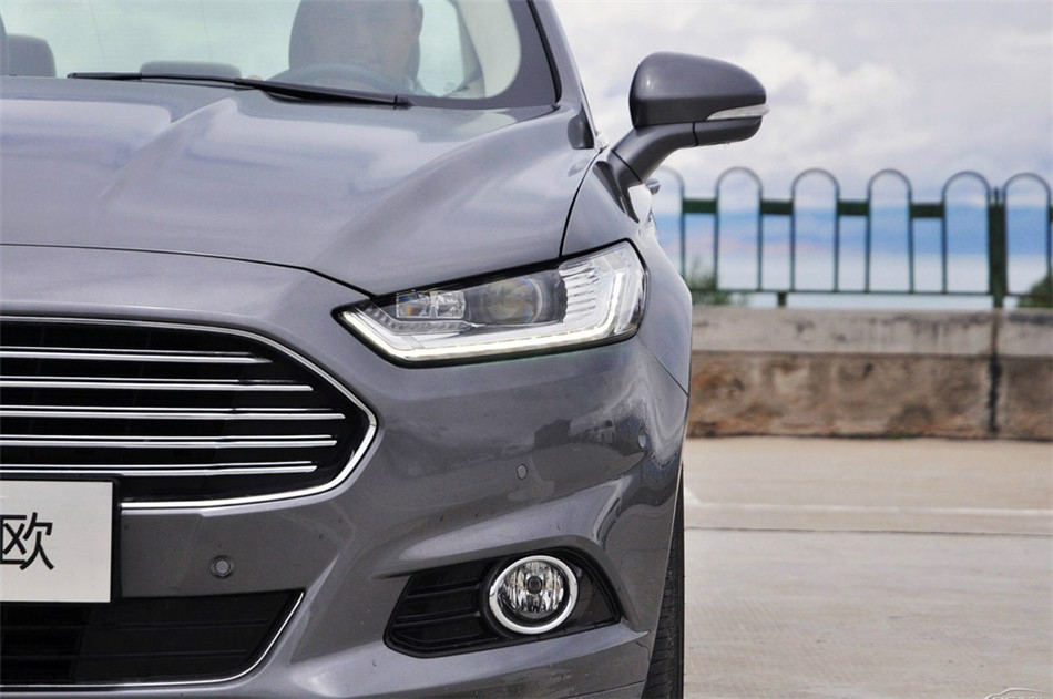 2013款 2.0L AT GTDi240旗舰型 其他