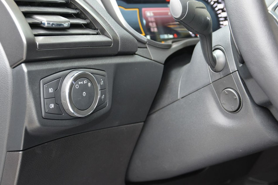 2017款 EcoBoost 245 豪华运动型 内饰