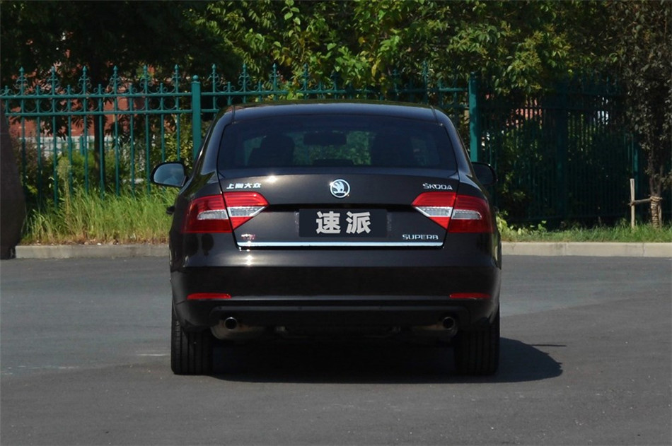 2013款 2.0TSI DSG尊仕版 外观